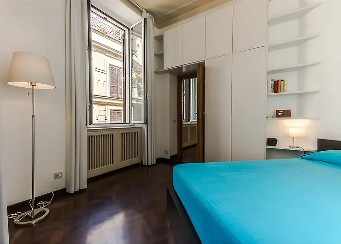 Guesthost - Palazzo Borghese Lovely Flat